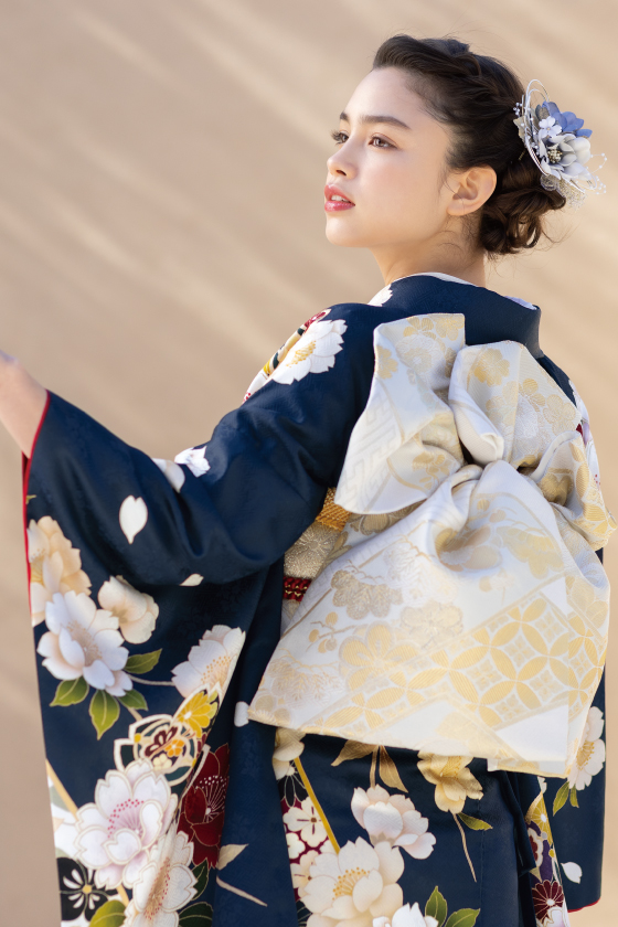 振袖】紺色 品番：AI-12 | 株式会社羽衣