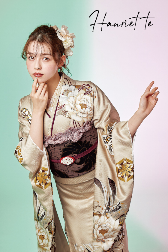 【ブランド振袖】Hanriette ベージュ色 品番:Ha-320