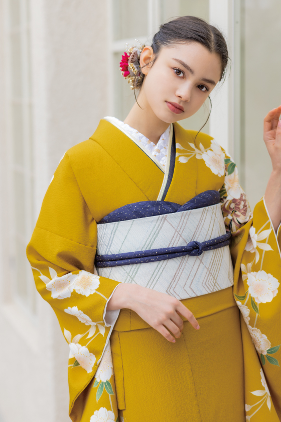 【振袖】黄色 品番：Ai07