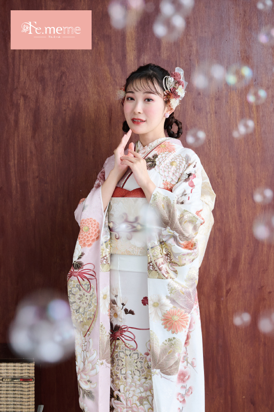 【ブランド振袖】Fe.meme 白/ピンク色 品番：Fe-5713